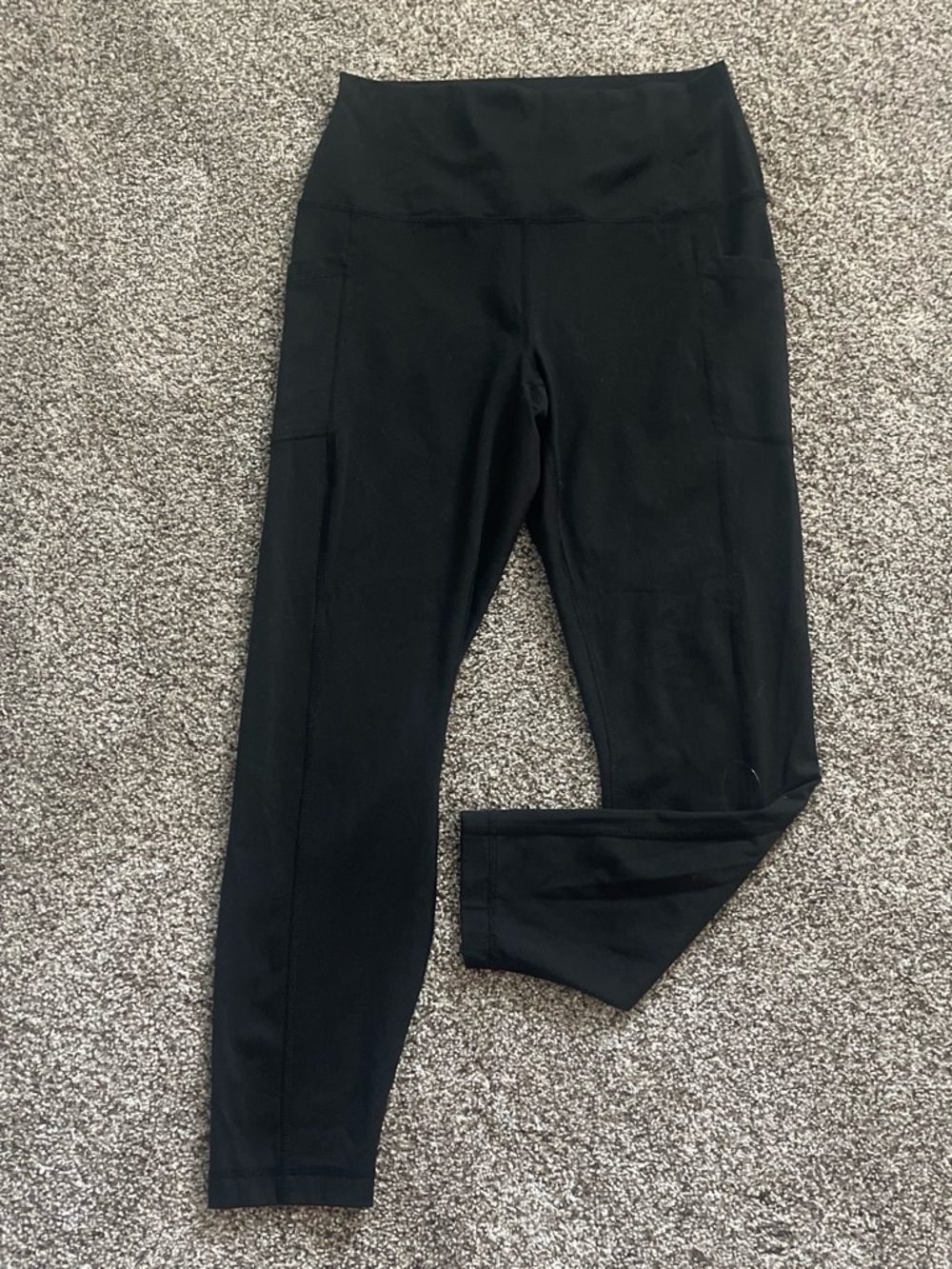 Yogalicious Black High-Waist Pocket Leggings